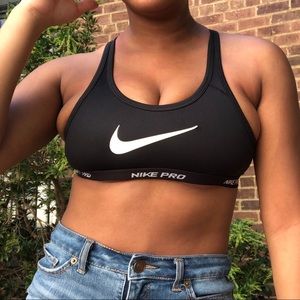 Nike Pro Sports Bra
